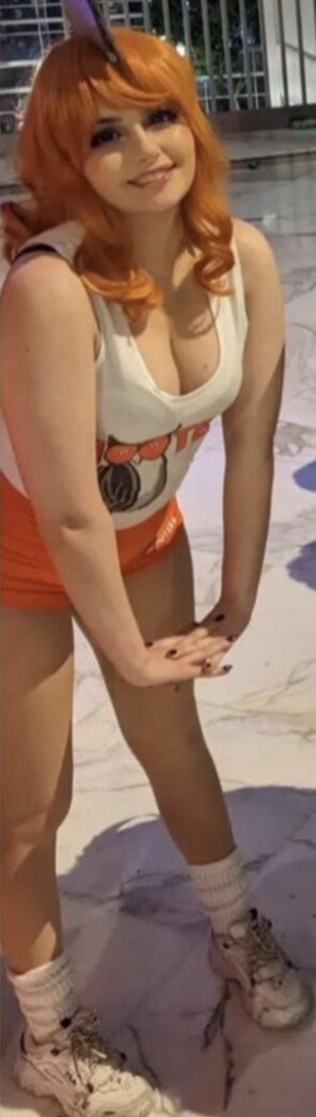 Honeyrabbiit sexy actress picture