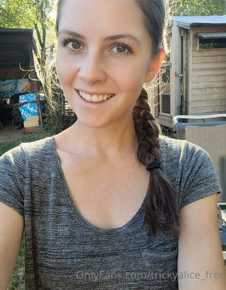 trickyalice free star nude pictures