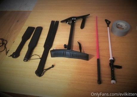 evilkitten pornstar perfect photos