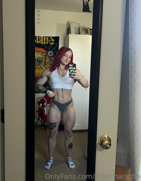 fitbycharlotte high quality pornstar gallery