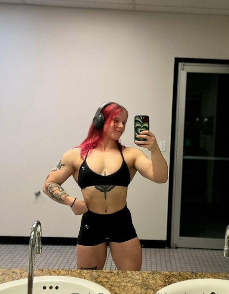 fitbycharlotte erotic pornstar photo