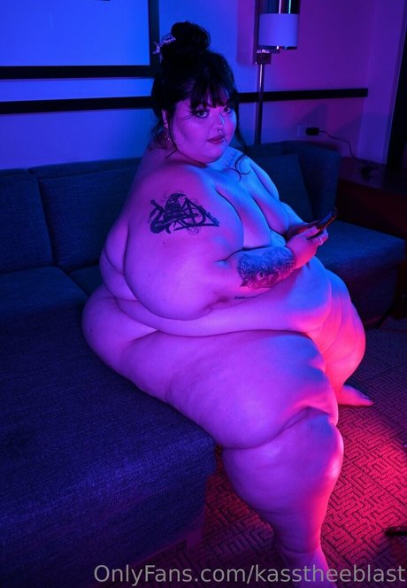 kasstheeblast hot actress photo