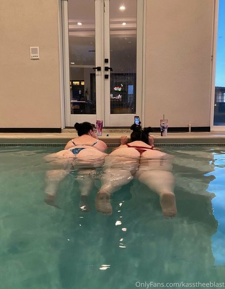 latina teen pussy onlyfans hd photo