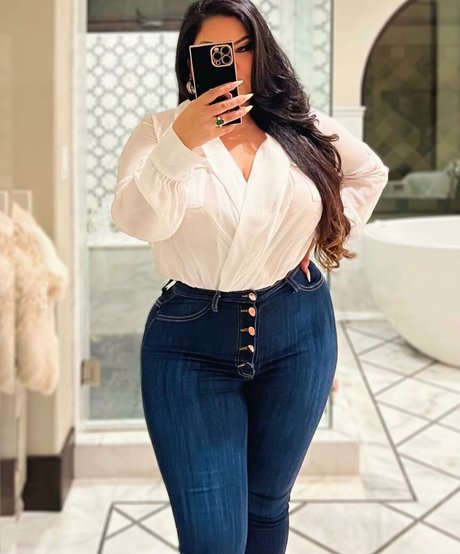 Mizuki Brown pornstar nudes picture