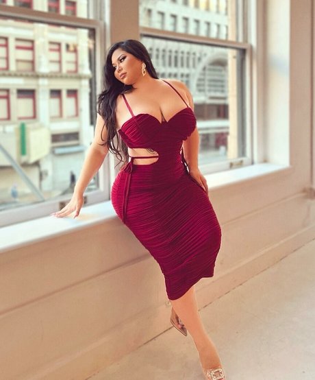 Mizuki Brown pornstar hd gallery