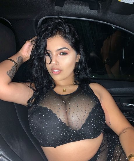 Marian Tatte star nice pictures