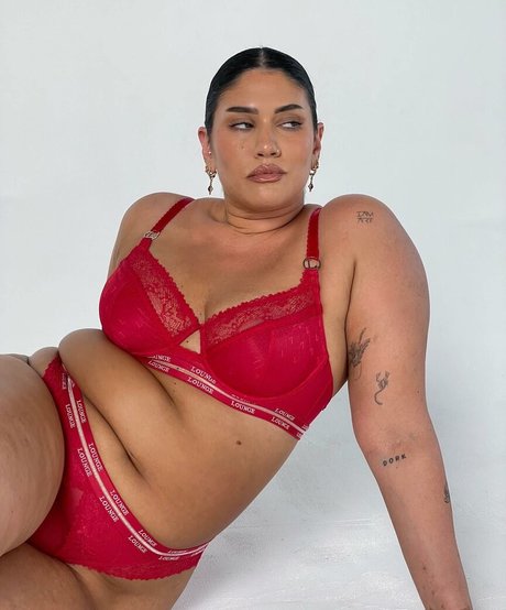 La Tecia Thomas pornstar top pictures