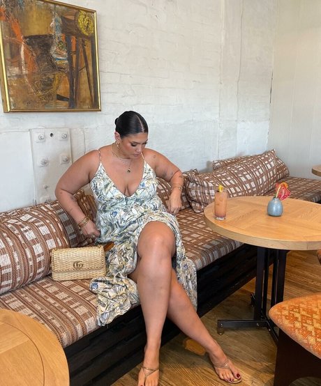 La Tecia Thomas high quality actress pictures