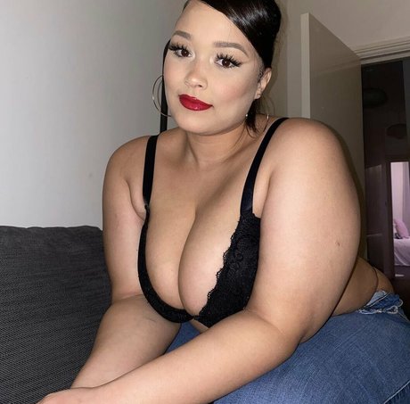 Natalie E Wade art model photo