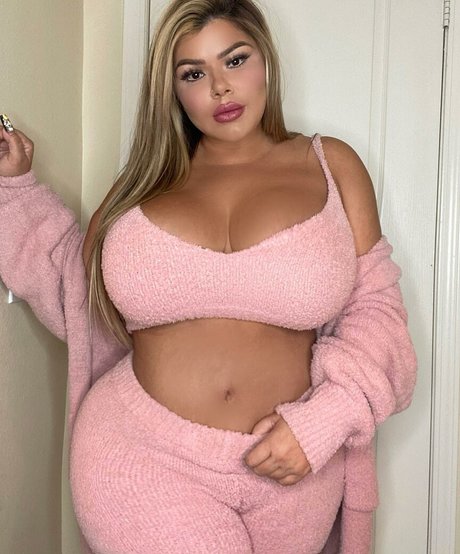 slut wife onlyfans sexy pictures