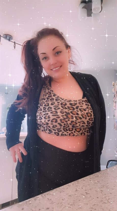 clani89 naked model photo