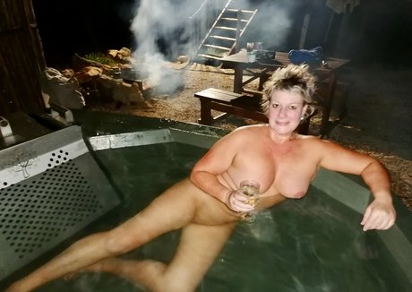 funcoupleforfree nudes model photo