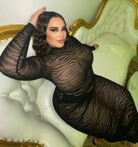 Curvyexoticaa model nudes gallery