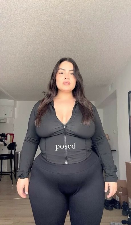 Rachel Anastacia hd model gallery