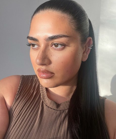 Irena Drezi star porn pics