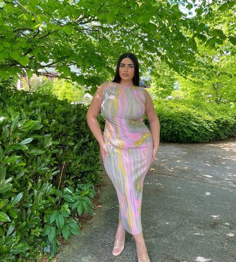 Irena Drezi erotic star img