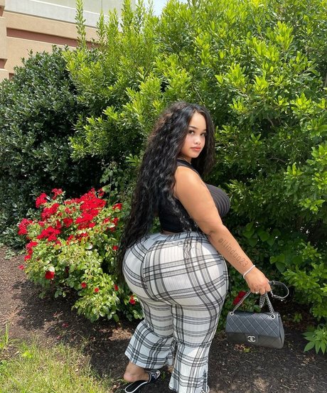 goddess07 pretty pornstar image