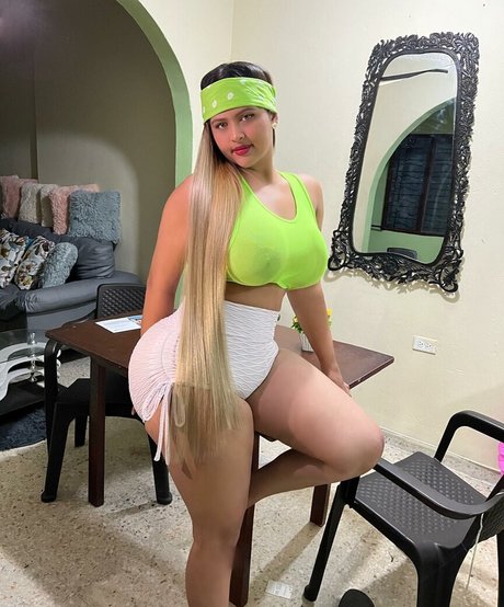 Greicy Mariana exclusive star archive