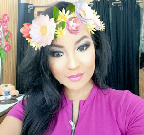 Toni Salina Chee Young model perfect picture