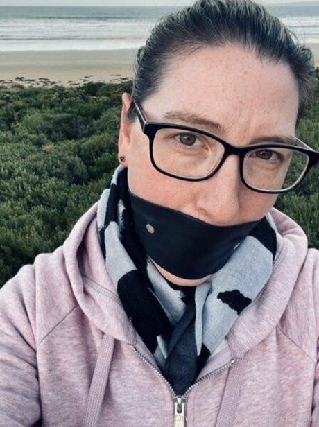 aussiebondagegirl pornstar hd pics