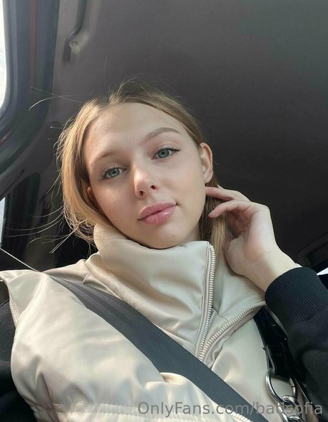 badsofiaaa beautiful model images