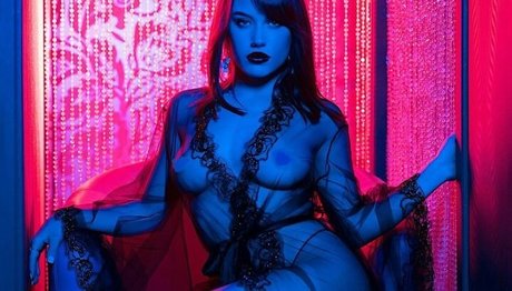 Carla Vyxx pornstar high quality archive