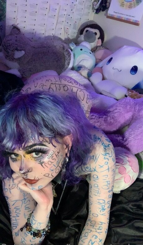 teasinglytrashed pretty pornstar photos