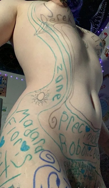 teasinglytrashed art star galleries