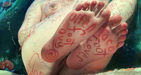 teasinglytrashed star top pictures