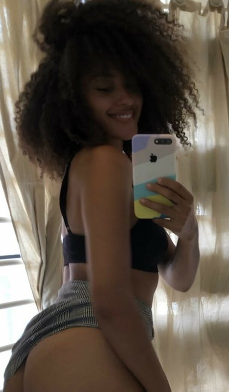 itsmenaomi hd star img