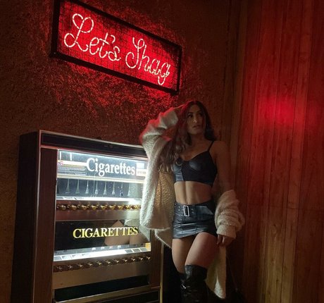 Arielsaleh16 sex actress photos