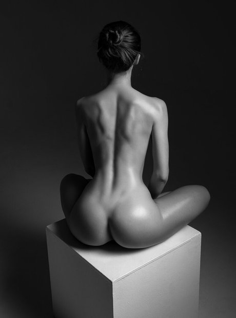 Tim Redu star naked pics