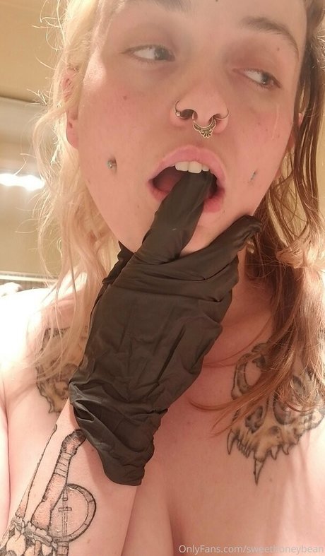 sweethoneybean sex actress archive