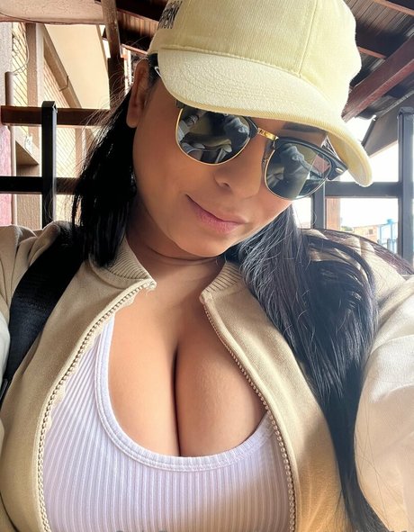 inocentekitty11 star naked images