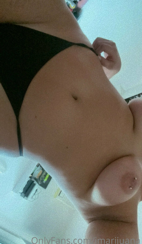 Imarijuana star perfect pictures