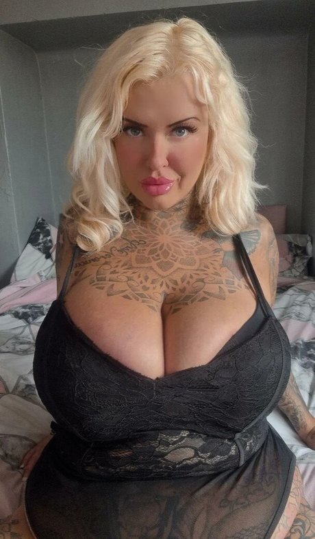 Katherine Masterman beautiful star picture