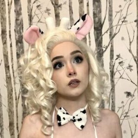 Bread Boodle pornstar art photos