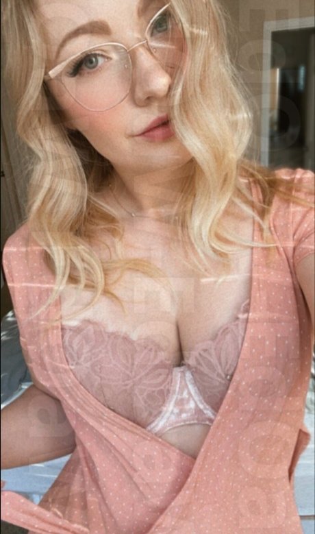 Cannibalqueen pornstar beautiful photos