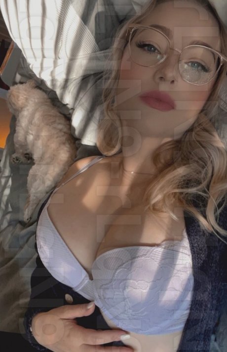 Cannibalqueen nice actress img