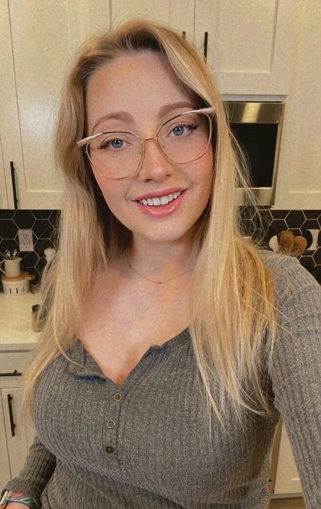 Cannibalqueen model pornographic gallery