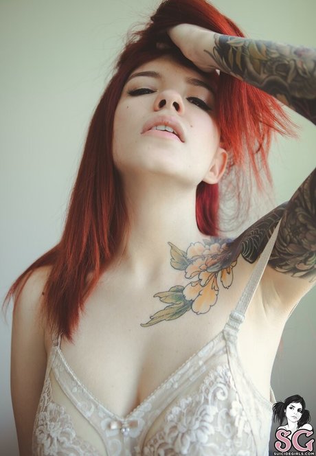 Cvrmillv porn model photo