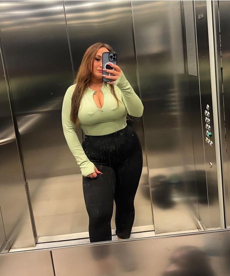 Littlemissdoubleg sexy model archive