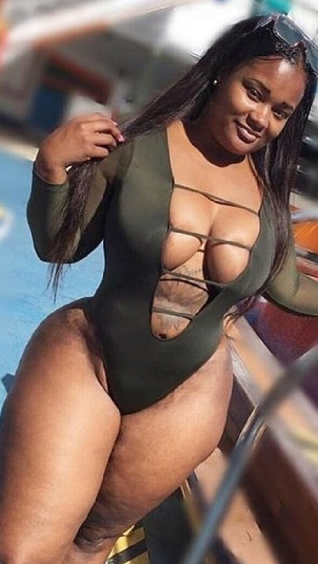 Ashleythebombshell perfect pornstar img