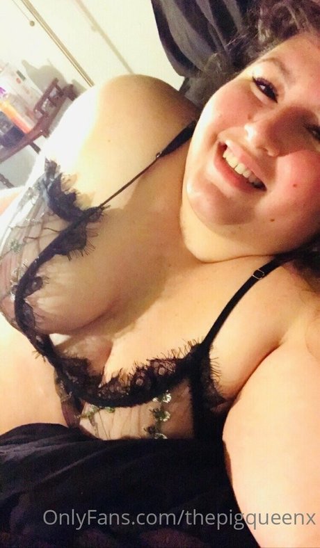 thepigqueenx model pornographic pic