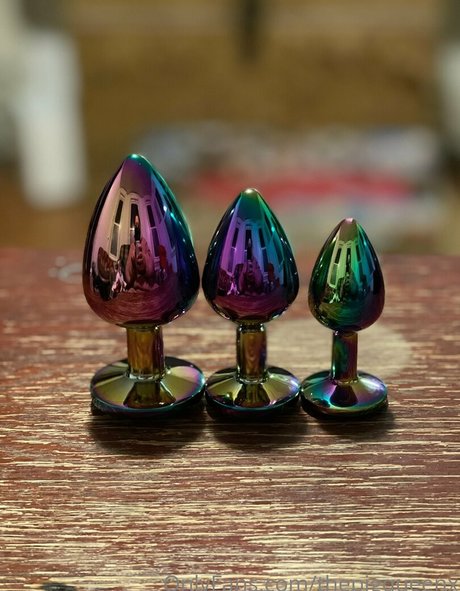 thepigqueenx sex model image