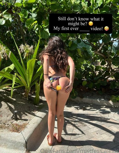 lifewithalexis model art picture