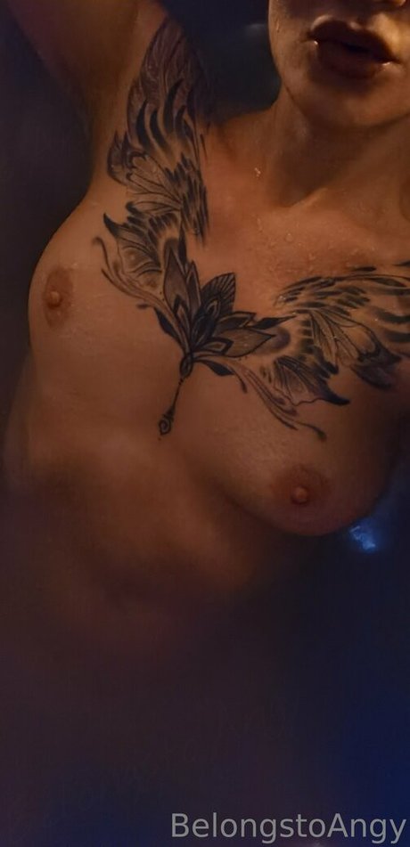 angysinxx naked pornstar pic