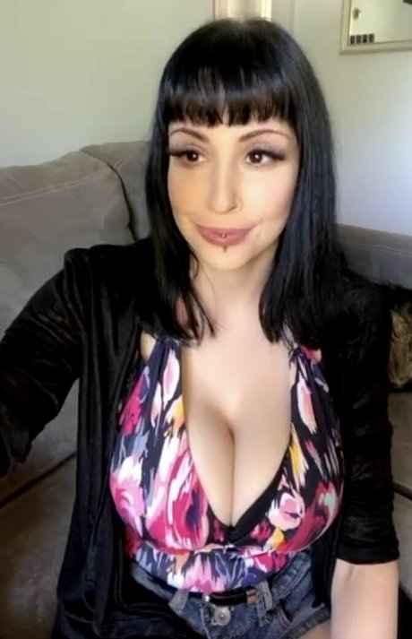 Auragreen69 free star photos