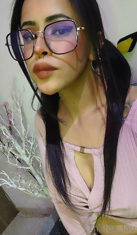 th3fox lau star naked pictures