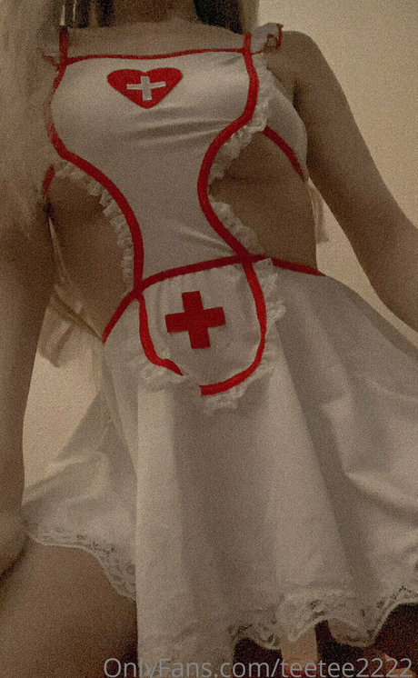 teetee2222 pornographic model image